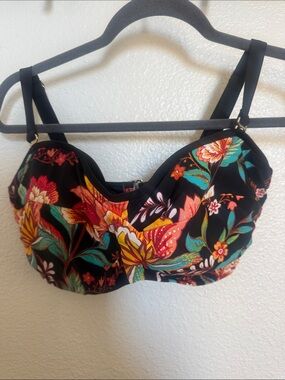 Sunsets 40E/38F/36G NWT Iconic Twist Bandau Bikini Top in Black Multicolor
